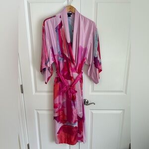 Natori Kimono Robe in Bright Lilac size M